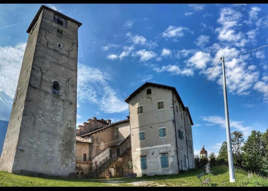 Via Mezzaterra 10 Apartman Feltre Kültér fotó